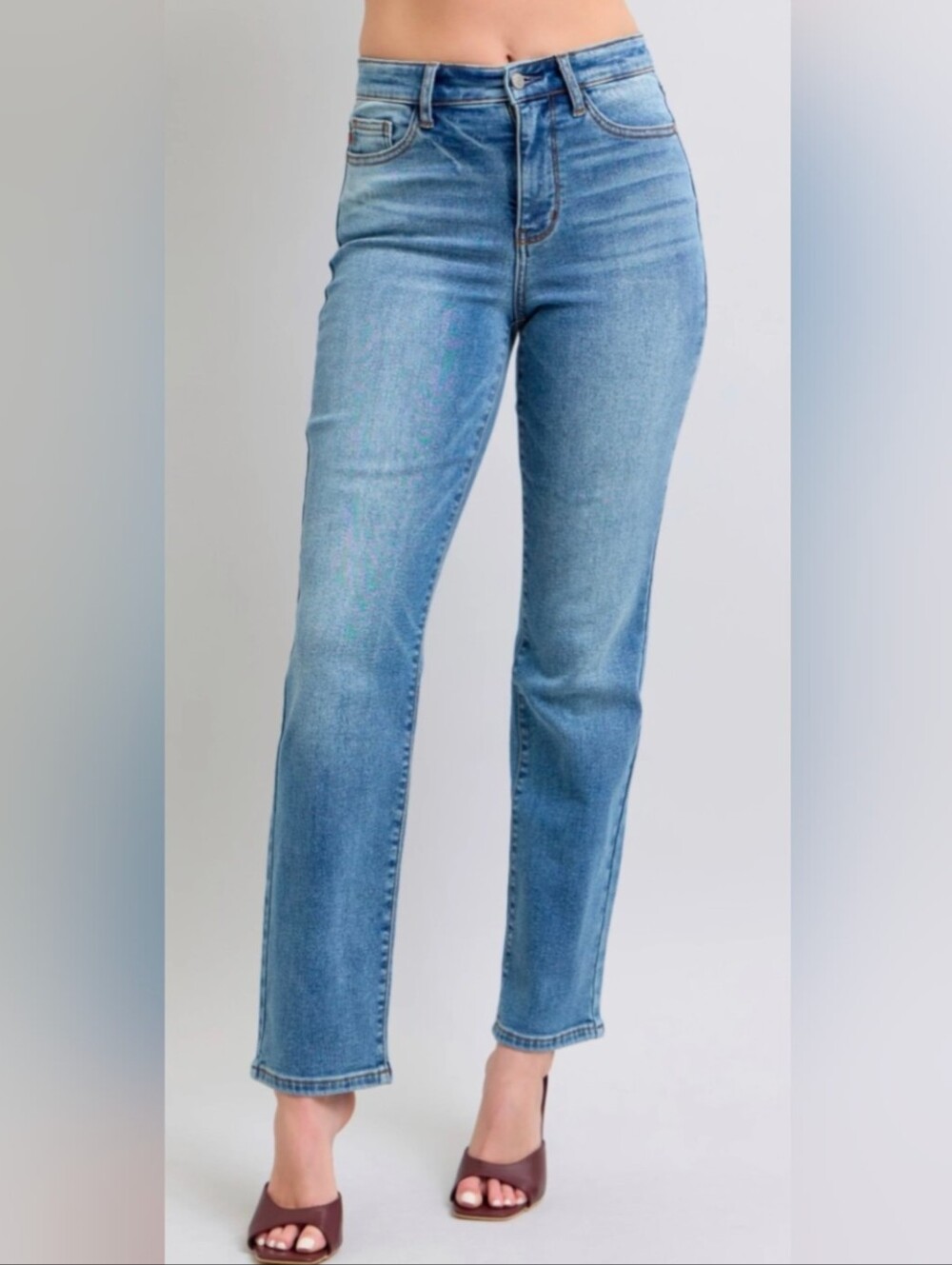 Judy Blue Magic Rigid Straight Fit Mid Rise Jean Sz 13/31